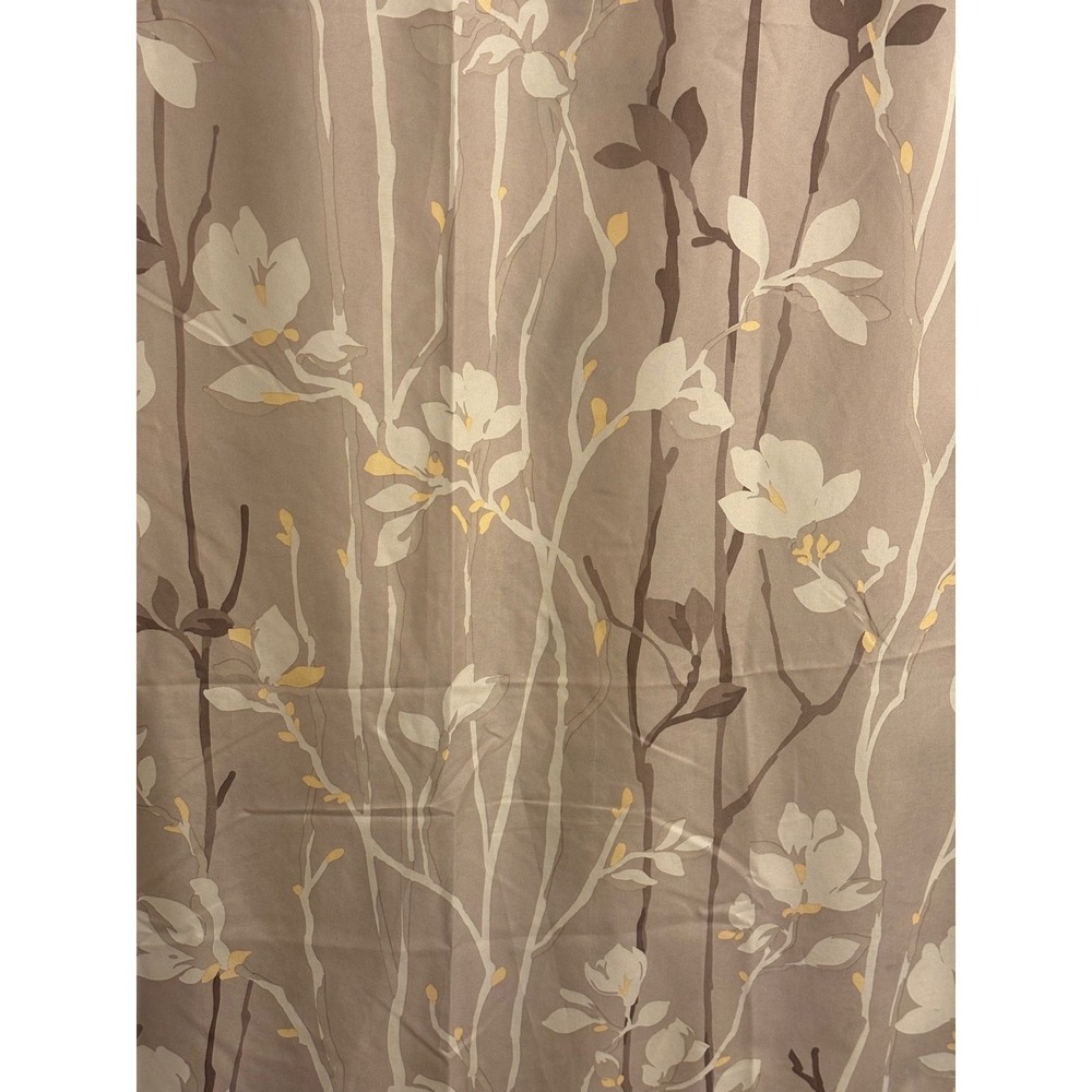 Madison Park Essentials Shower Curtain Floral Magnolia Gray Yellow 72x72 EUC